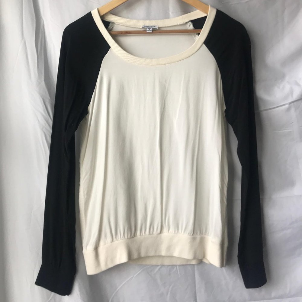 Splendid | Baseball Raglan Top - Picture 2 of 5